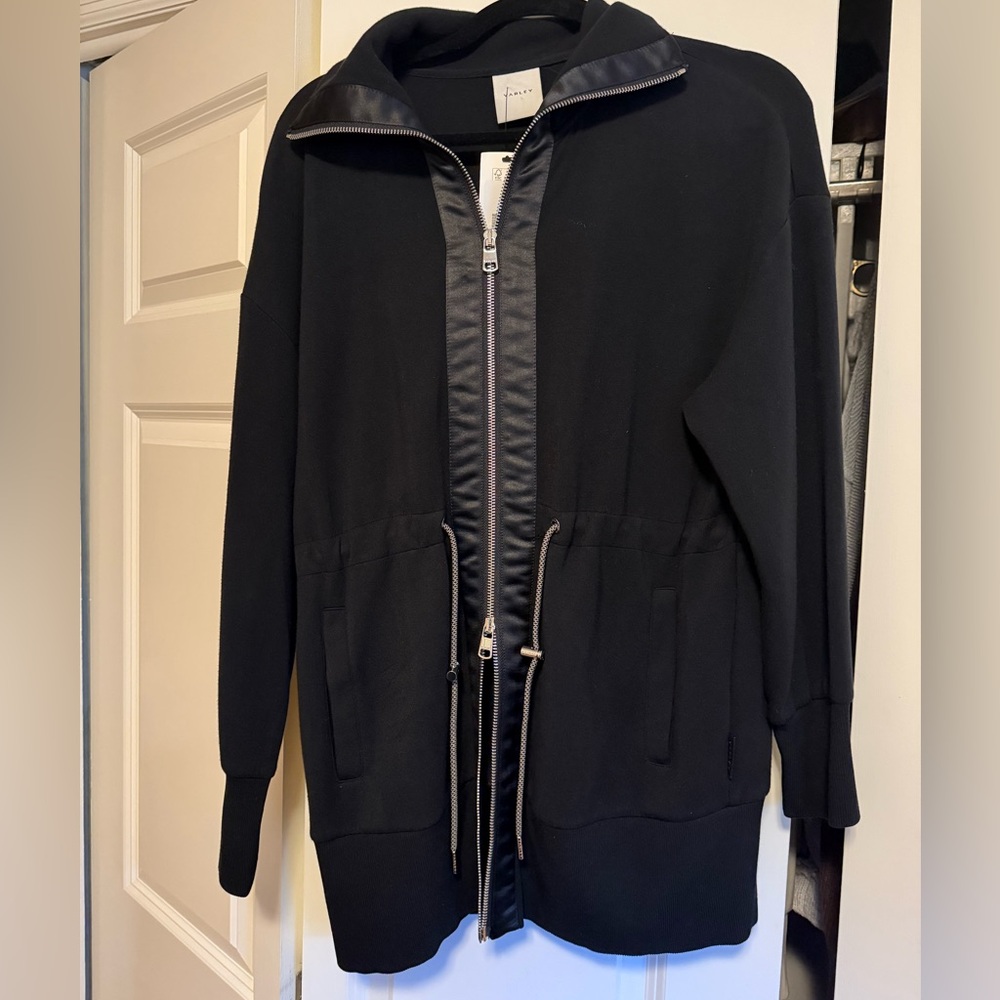 Varley Zip through lightweight Jacket